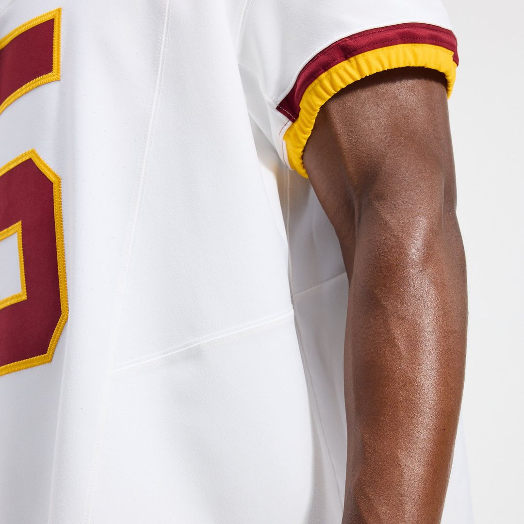 Washington Commanders Jayden Daniels White Alternate 2 Super Bowl Era Vapor F.U.S.E. Elite Jersey | NFL Football Jersey