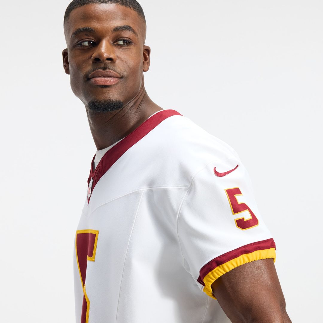 Washington Commanders Jayden Daniels White Alternate 2 Super Bowl Era Vapor F.U.S.E. Elite Jersey | NFL Football Jersey