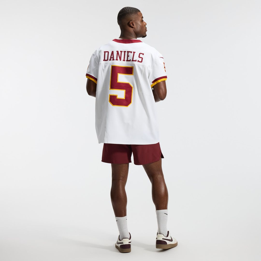 Washington Commanders Jayden Daniels White Alternate 2 Super Bowl Era Vapor F.U.S.E. Elite Jersey | NFL Football Jersey
