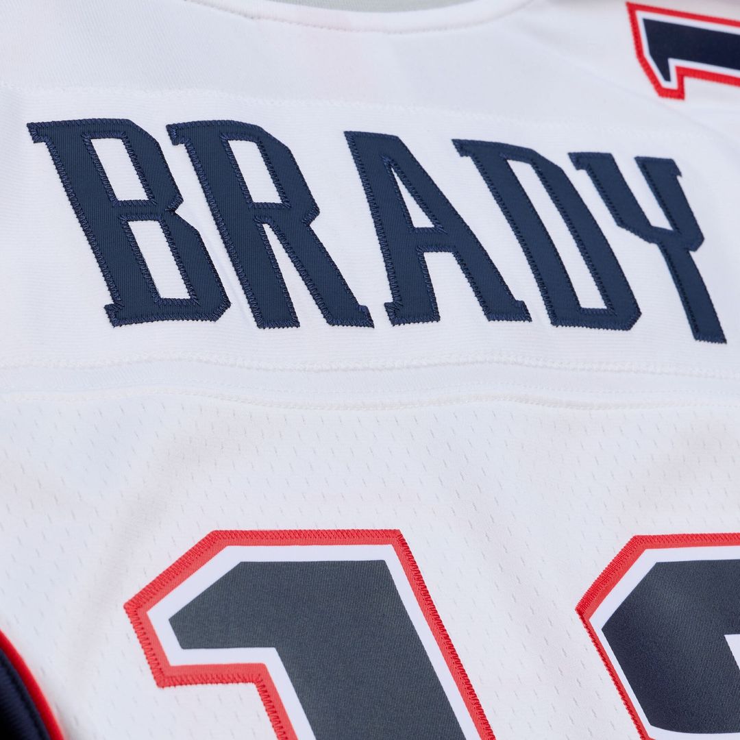 New England Patriots Tom Brady White 2000 Legacy Replica Jersey | NFL Football Jersey