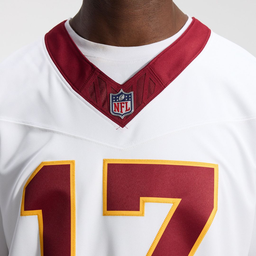 Washington Commanders Terry McLaurin Burgundy Team Vapor F.U.S.E. Stitched Limited Jersey | NFL Football Jersey