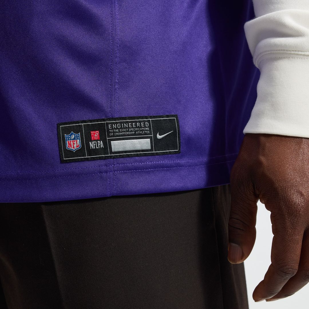 Minnesota Vikings Justin Jefferson White Alternate Vapor F.U.S.E. Stitched Limited Jersey | NFL Football Jersey