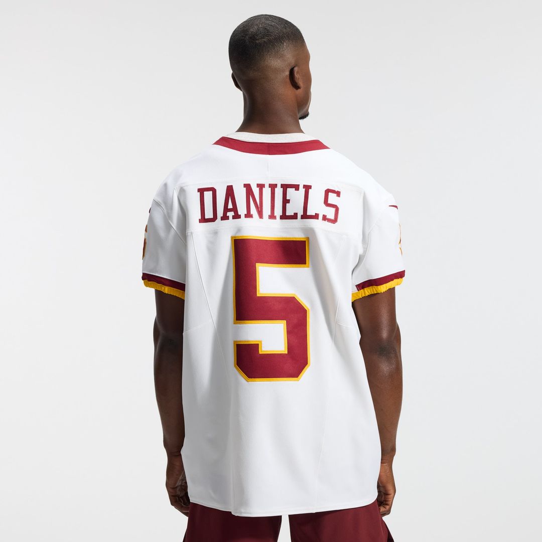 Washington Commanders Jayden Daniels White Alternate 2 Super Bowl Era Vapor F.U.S.E. Elite Jersey | NFL Football Jersey