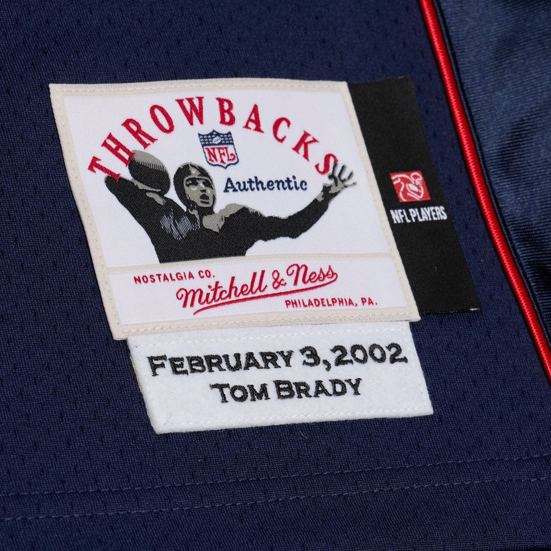 New England Patriots Tom Brady Navy Super Bowl XXXVI Authentic Throwback Jersey | NFL Football Jersey