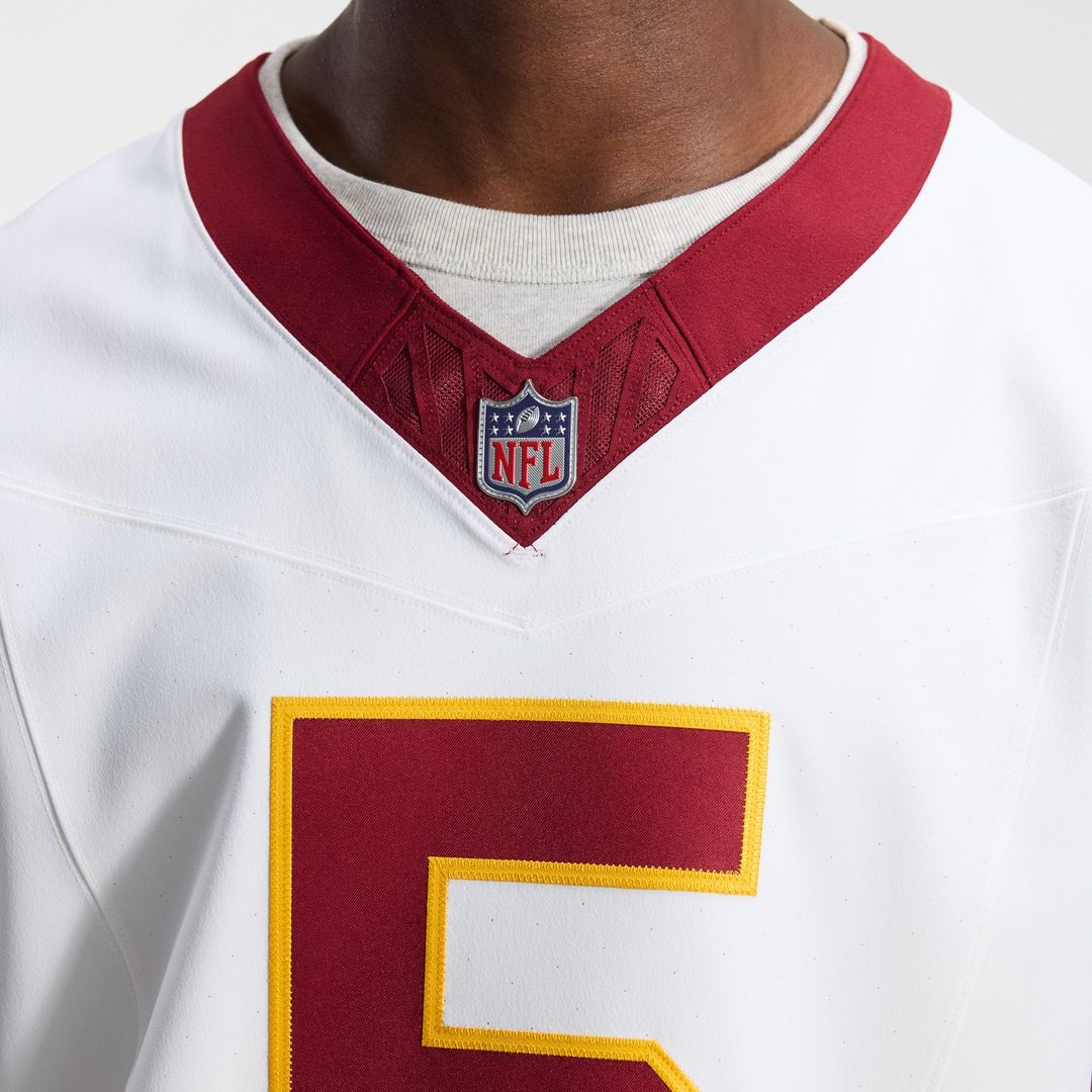 Washington Commanders Jayden Daniels White Alternate 2 Super Bowl Era Vapor F.U.S.E. Elite Jersey | NFL Football Jersey